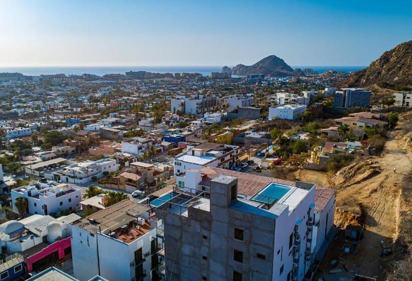 هتل Morgan Residences 303