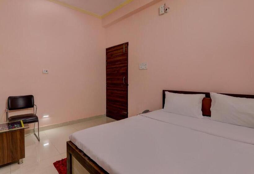 Отель Oyo City Prime Residacy