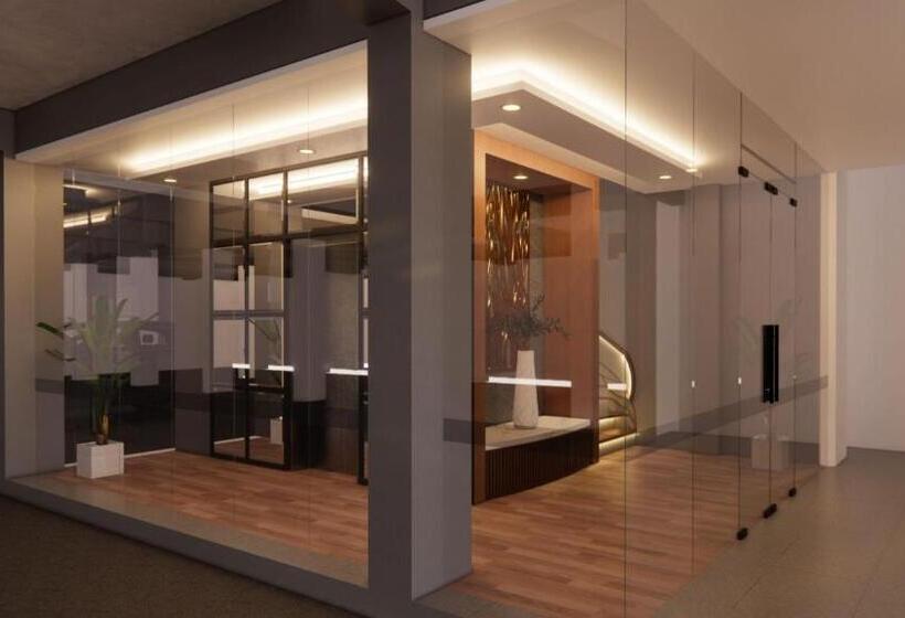 هتل Posto Dormire Sudirman