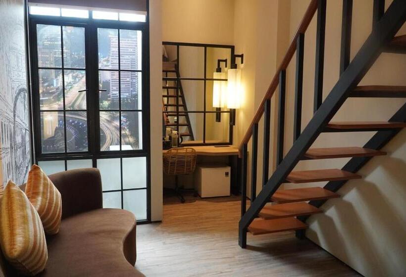 هتل Posto Dormire Sudirman