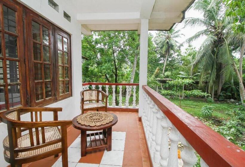 호텔 Sunny S Guest House Akurala