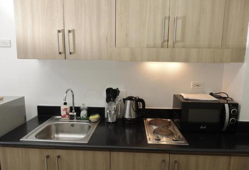 Mall Of Asia Pasay Hotel Vibe 956 Staycation Shore Residences