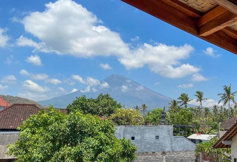 리조트 Melasti Mountain Villa, Amed Bali   Agung Room 4