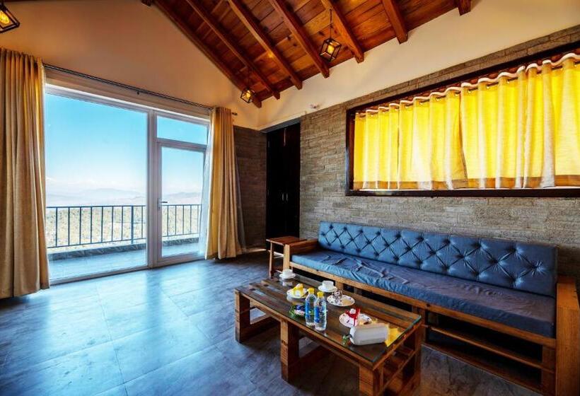 Shree Parijat Resort At Mukteshwar Hill Station With Himalayan View