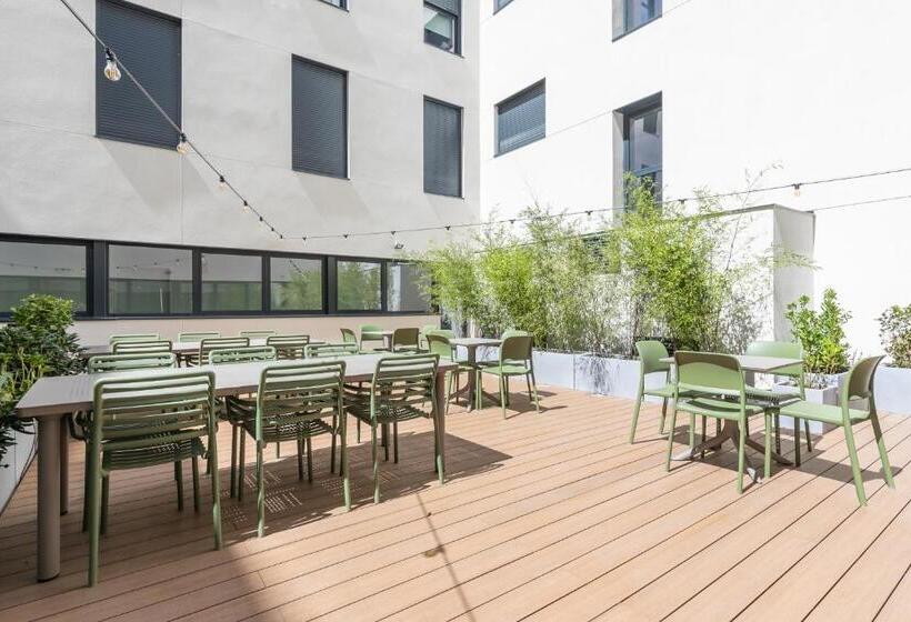 هاستل Micampus Getafe Ii Student Residence