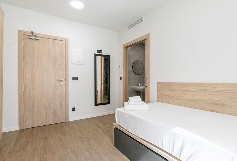 هاستل Micampus Getafe Ii Student Residence