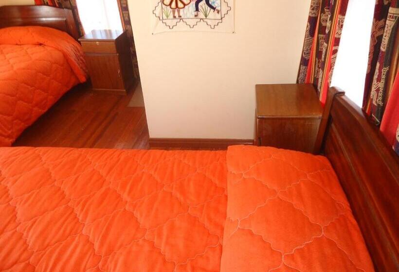 تختخواب و صبحانه Hostal Del Sol Isla Del Sol