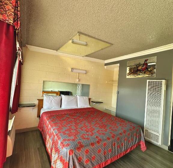 Easy 8 Motel