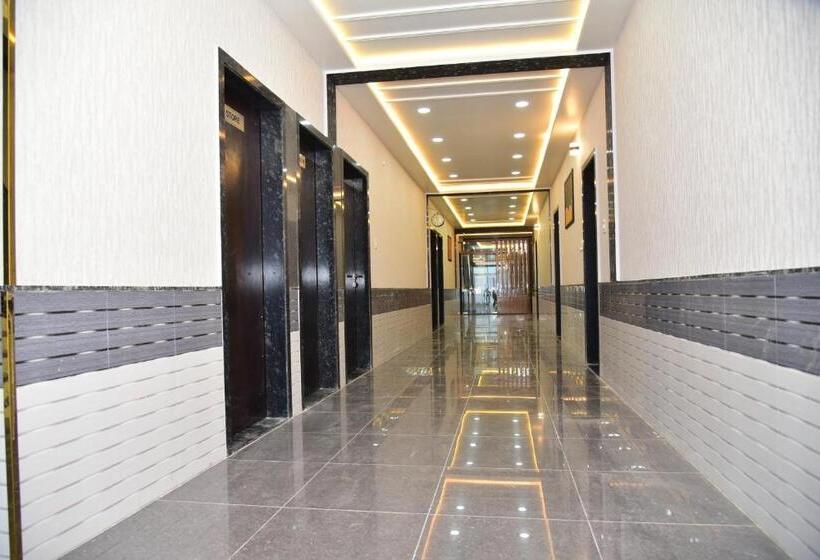 فندق Geetanjali Excellency