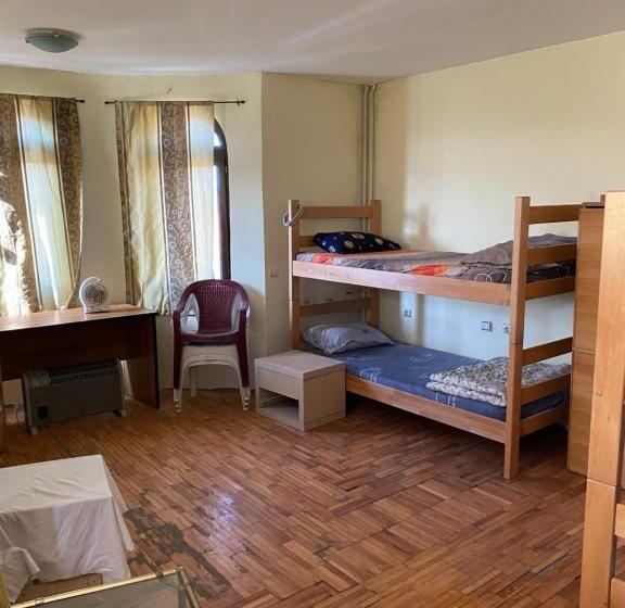 هتل Hostel The Beograd