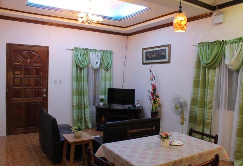هتل Kojie Guest House
