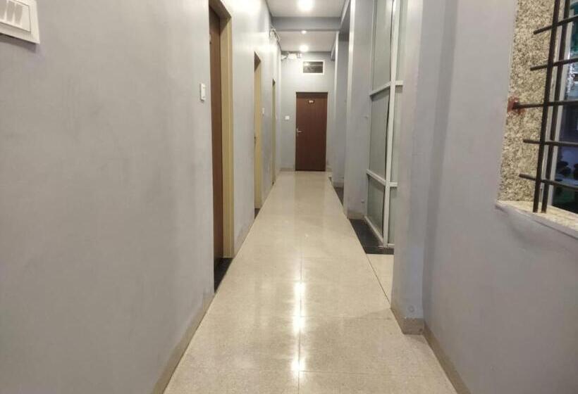 فندق Konark Nest