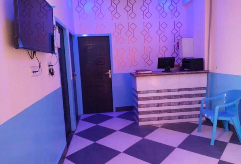Отель Oyo Blue Dream Palace