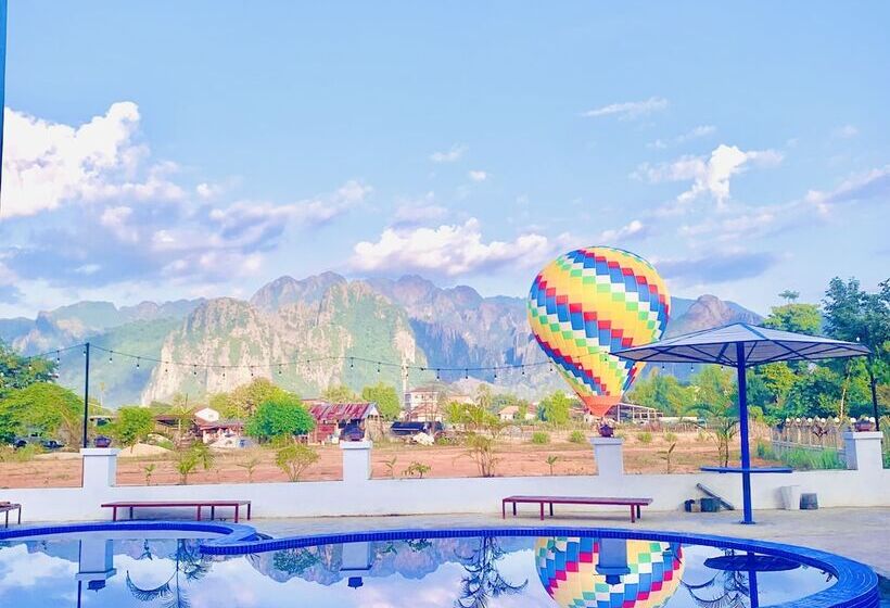 هتل Vang Vieng Garden Villa