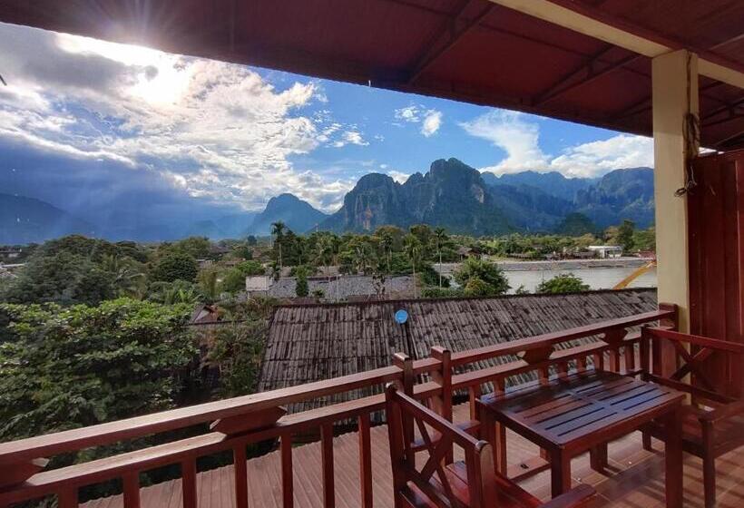هتل Vangvieng Central Riverside
