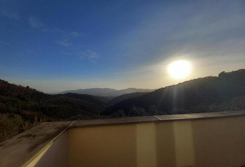 بنسيون Affittacamere St Roch   Colazione, Bagno Annesso E Giardino   La Spezia