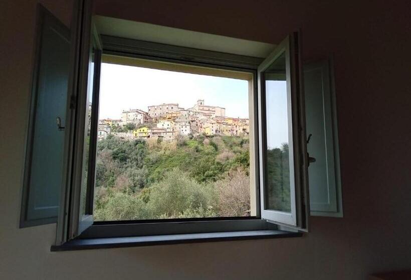 بنسيون Affittacamere St Roch   Colazione, Bagno Annesso E Giardino   La Spezia