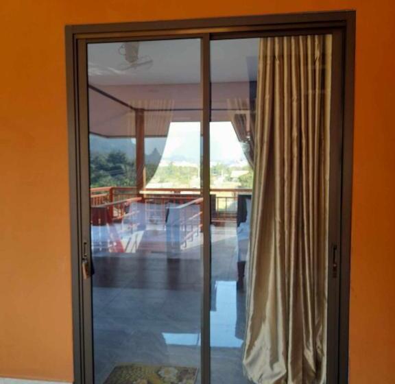 پانسیون Dd Guest House