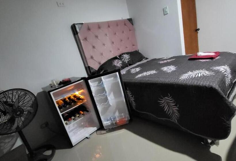 پانسیون Hostal El Embrujo 2