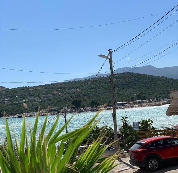 پانسیون Oxhaku Guest House