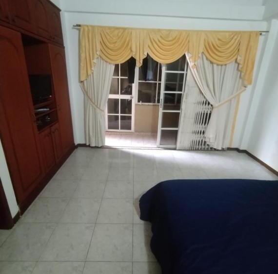 تختخواب و صبحانه Posada De Zory