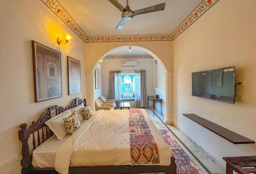 هتل Dyore House By Bharat Mahal Palace