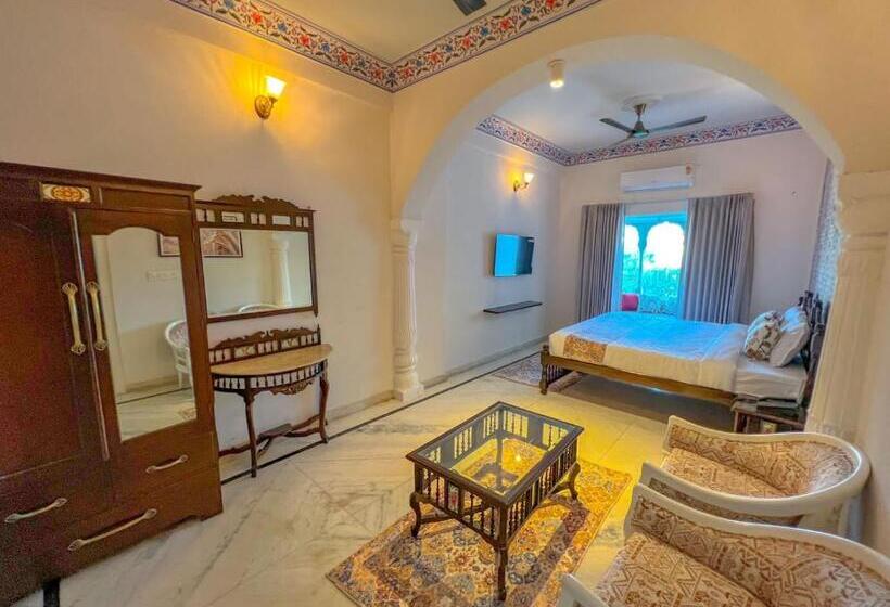 هتل Dyore House By Bharat Mahal Palace