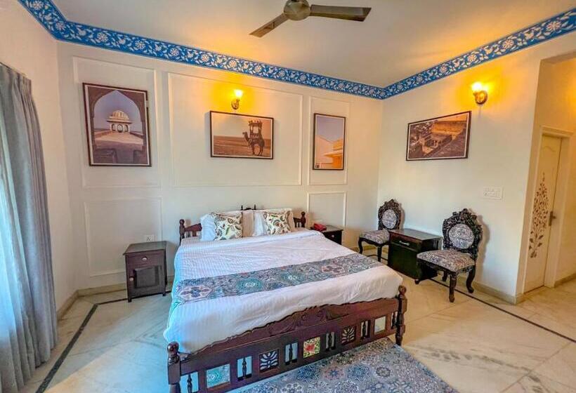هتل Dyore House By Bharat Mahal Palace
