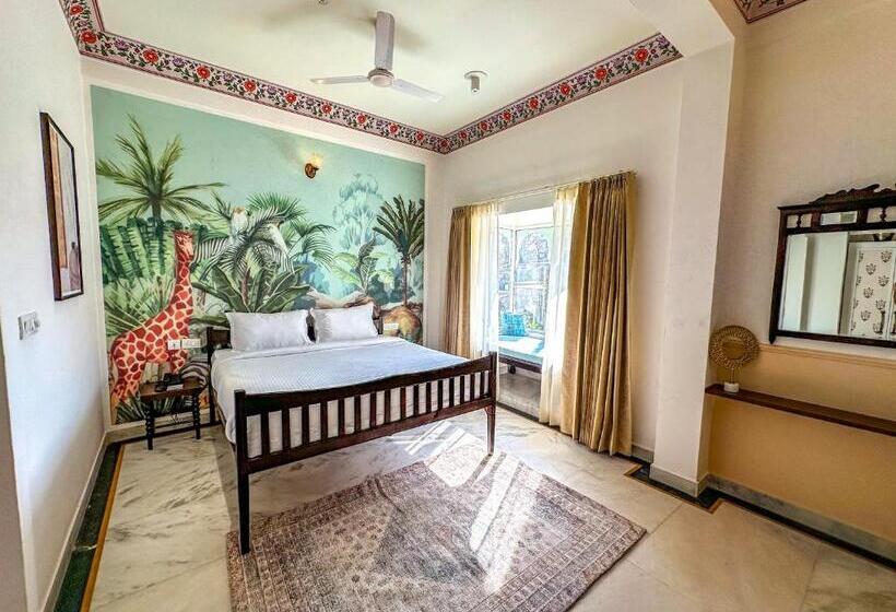 هتل Dyore House By Bharat Mahal Palace