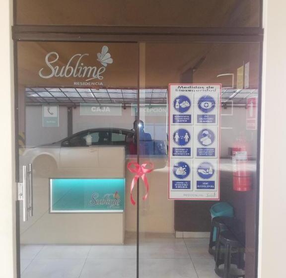 هتل Hostal Sublime