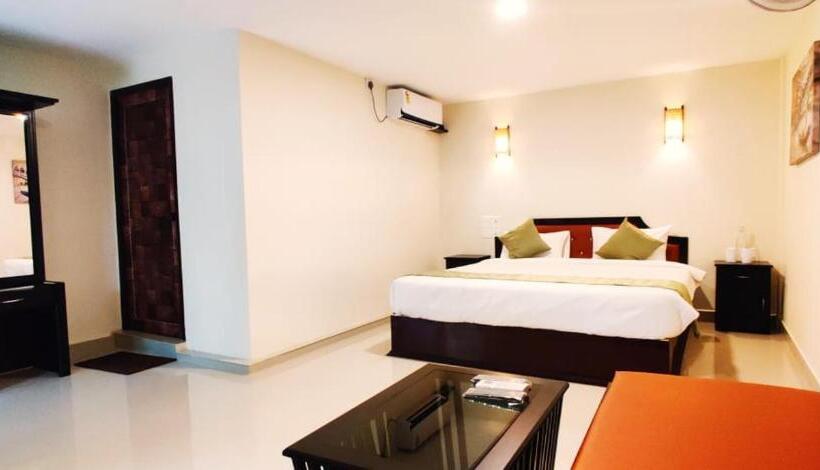 فندق Wayanad Kuruva Isles Jungle Resort