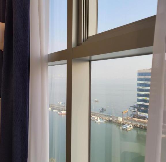 Hotel 『new』 영종의 낭만 여기처럼, 구읍뱃터 Romantic Ocean & Park View