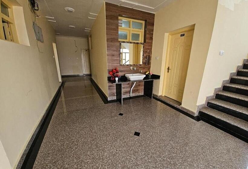 فندق Nouvella Residency