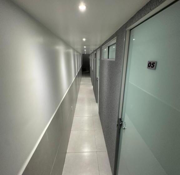 هتل Quarto Privativo C/banheiro Compartilhado Em Pousada Recém Construída,a 1km Da Feira Da Sulanca