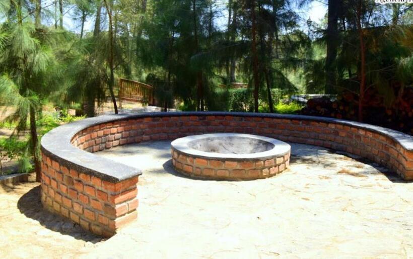 La Ocotera Hotel De Montaña