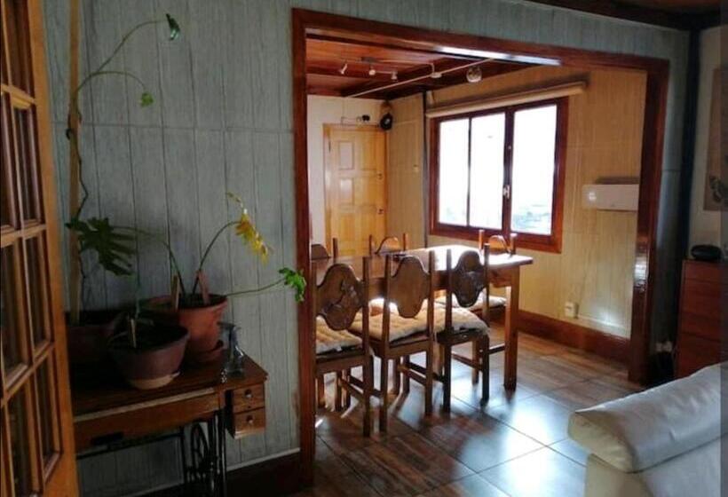 بنسيون Alojamiento Punta Arenas