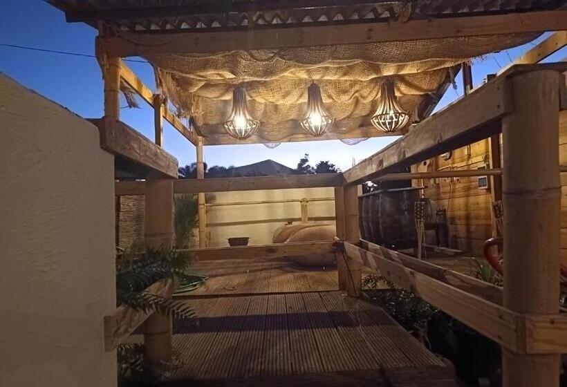 پانسیون Bamboo Suites