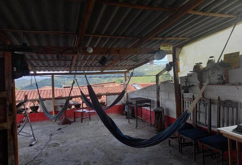 پانسیون Casa De La Abuela