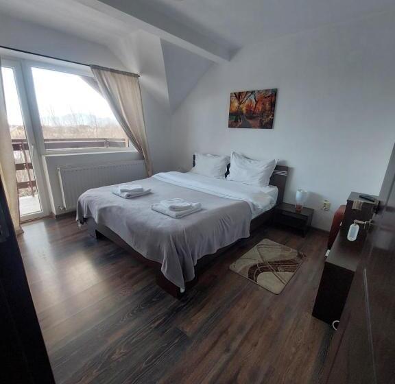 بنسيون Casa Tamara