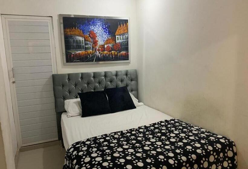 پانسیون Hostal La Casa De Mi Abuela