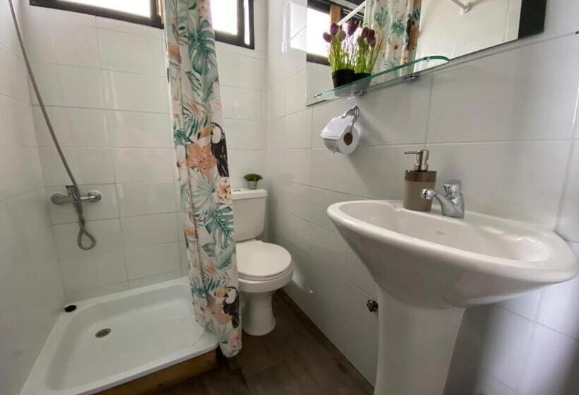 بنسيون Hostal La Casona