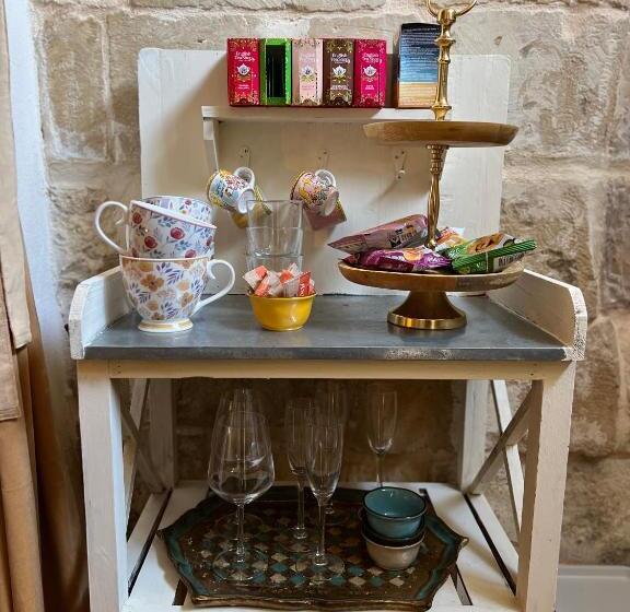 پانسیون Suite Zorah