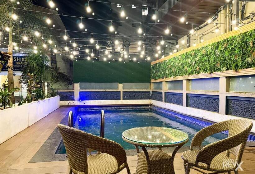 فندق صغير The Wraveler Tapovan Rooms And Dorms