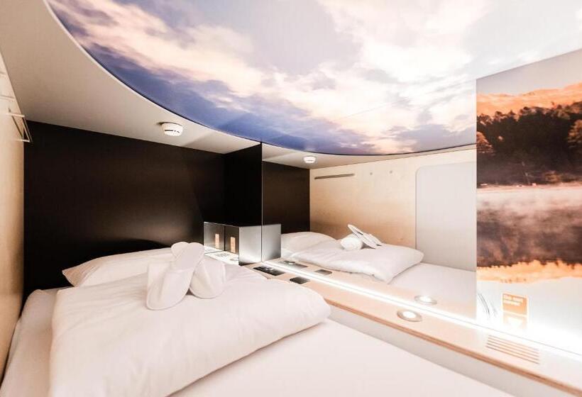 Capsule Hotel   Chapter Lucerne