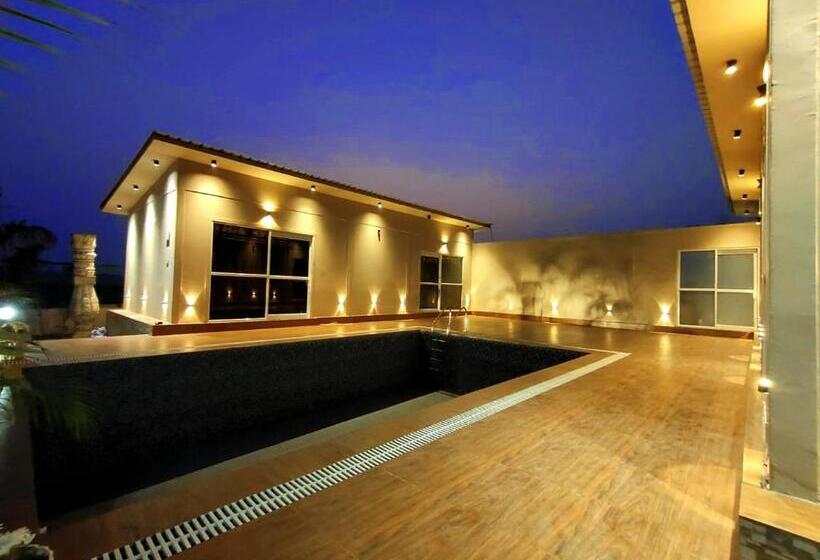 فندق Angelfarmhouse