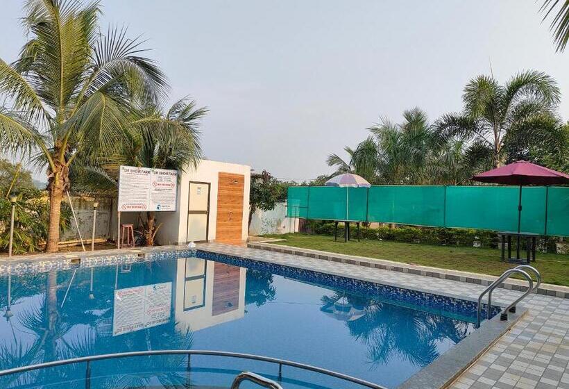فندق Dr Bhoir Farm & Resort