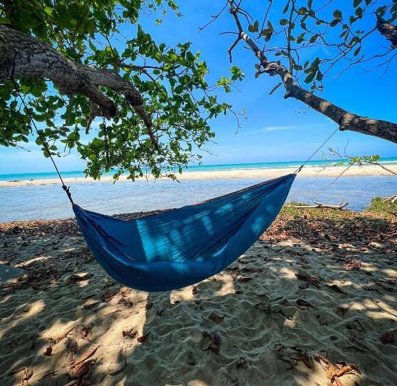 هتل Gavia   Rio Y Mar