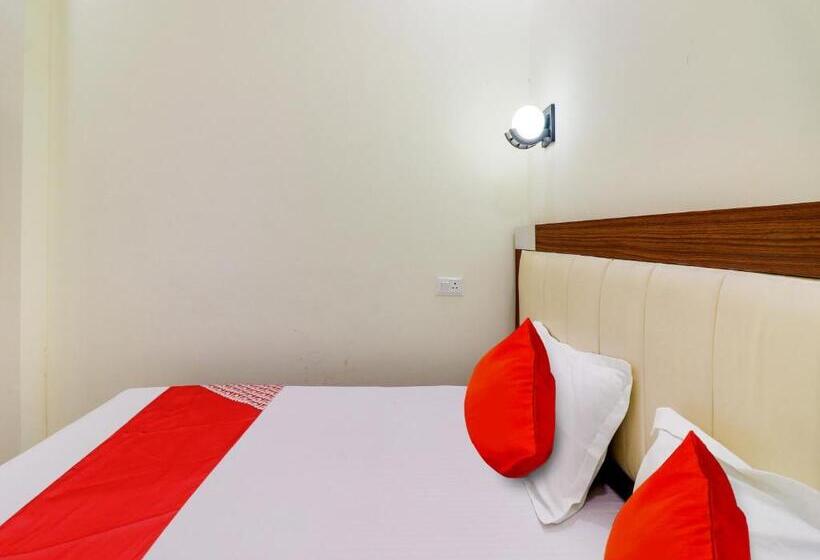 호텔 Heaven Inn Guest House & Restro