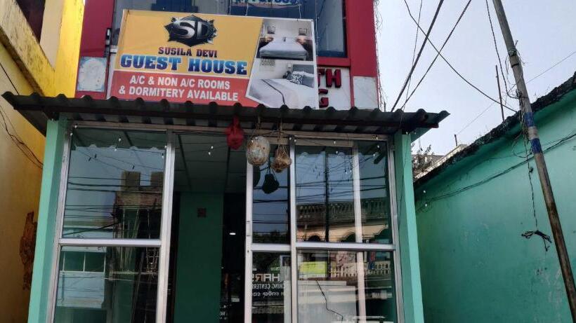 호텔 Oyo Sushila Devi Guest House