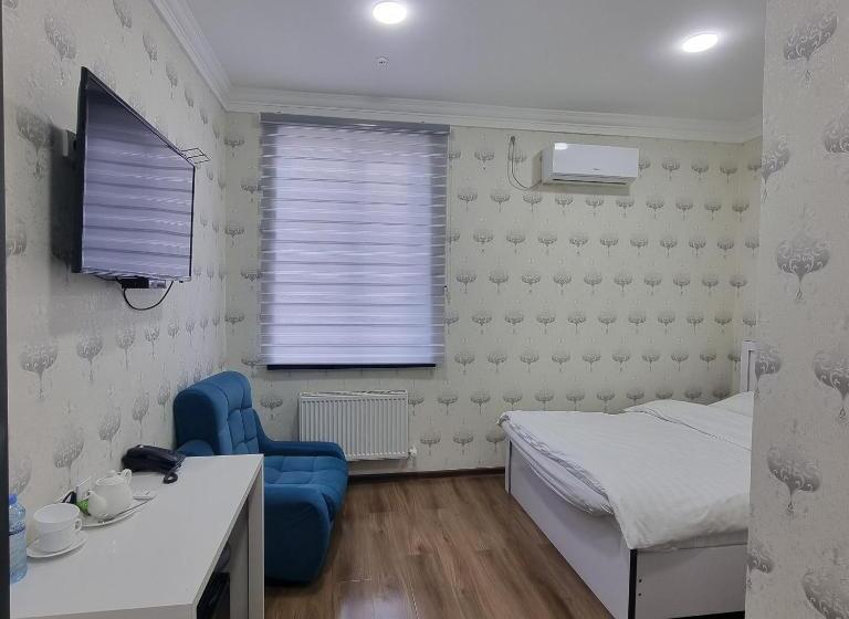 בית מלון כפרי Parvoz